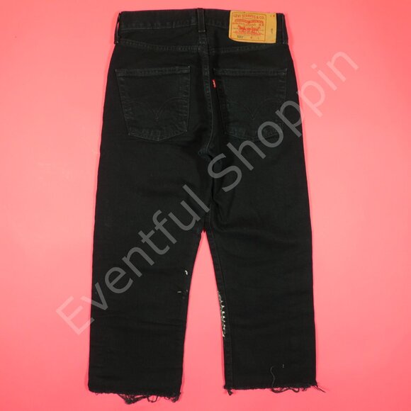 Vintage Levis 501 Jeans Womens 26 Black Cropped Painted Fray Original 90s - Picture 3 of 9